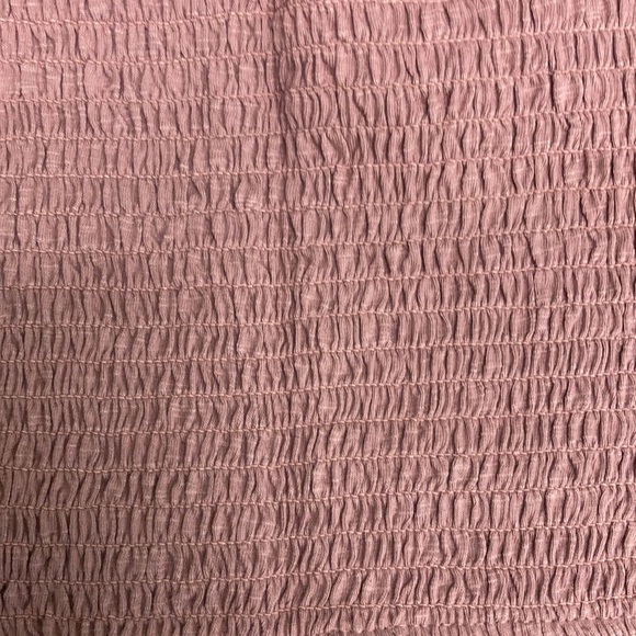 Weekend Vibes Crop Top - Picture 4 of 7